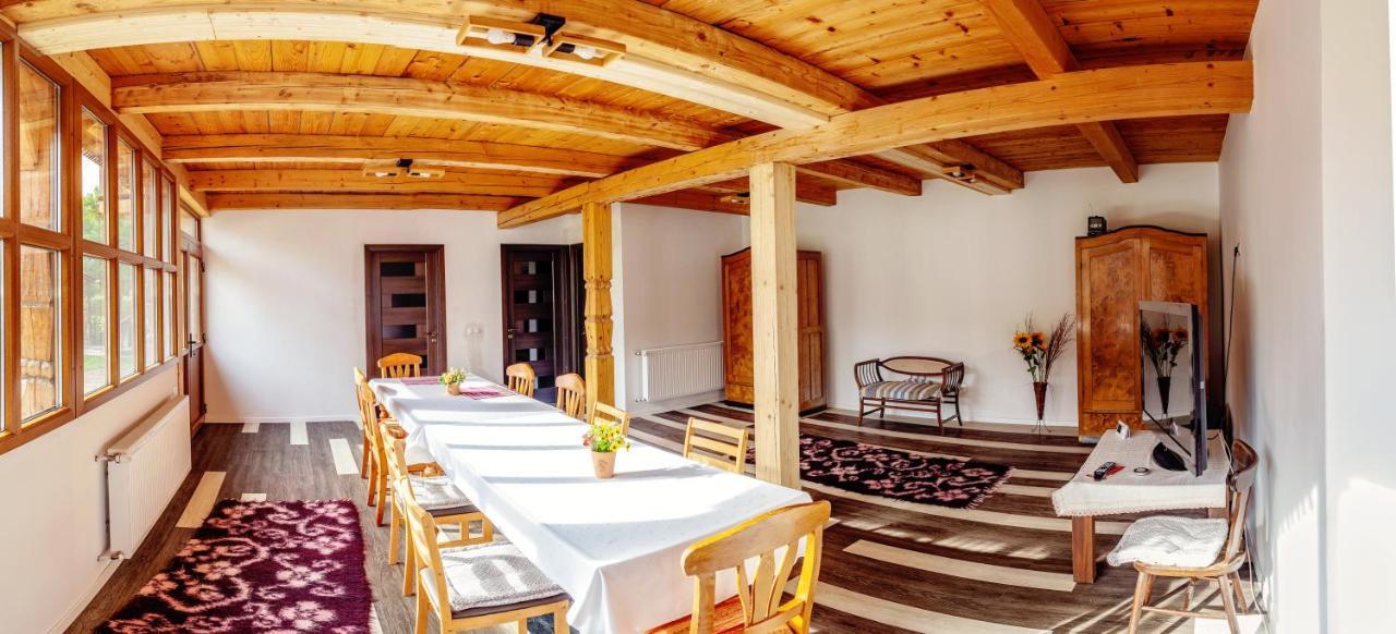 فندق Casa Buga Vişeu de Sus المظهر الخارجي الصورة